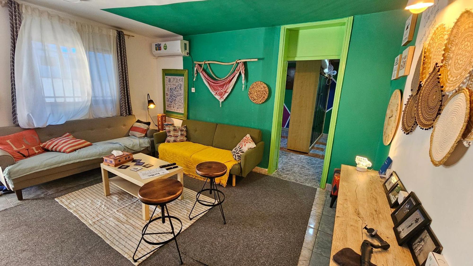 Mango Haus Hostel Aqaba Exterior photo
